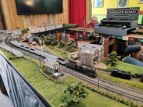 Weekend in miniature